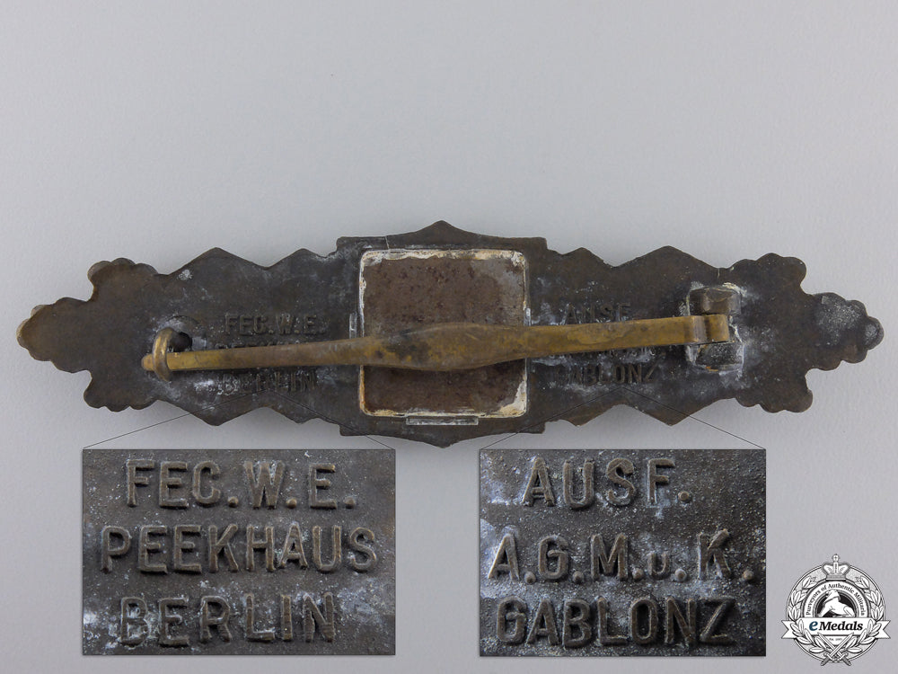 a_bronze_grade_close_combat_clasp_by_fec._w.e._peekhaus_img_02.jpg55b7a72f3831f