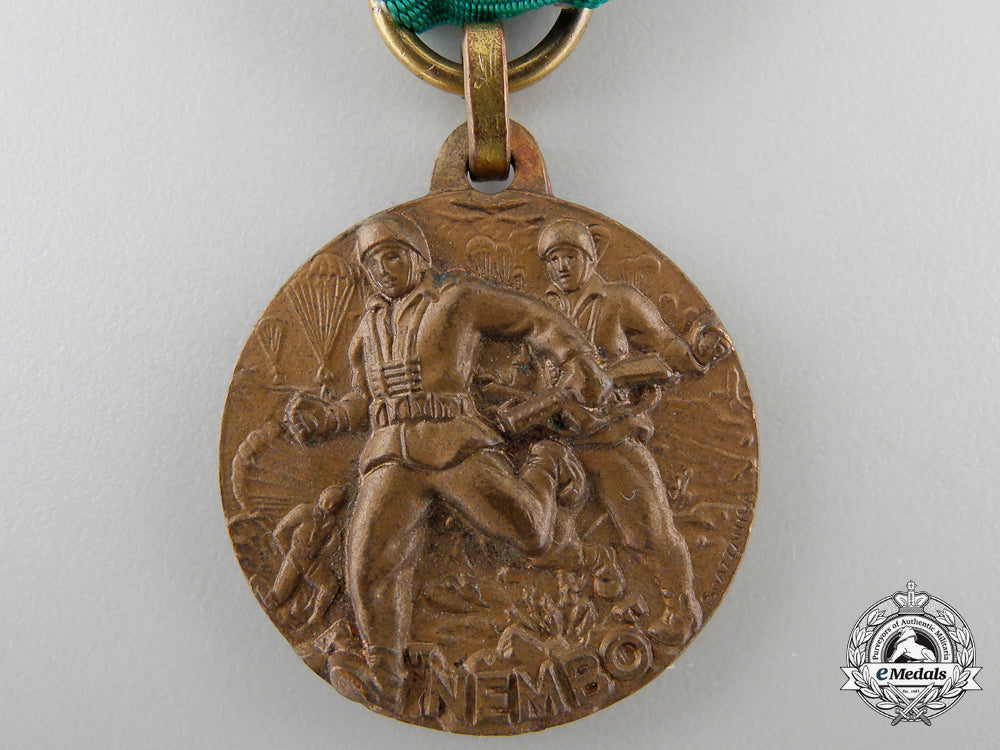 a184_th_italian_airborne_division_nembo_commemorative_medal_img_02.jpg55cf780c01d26