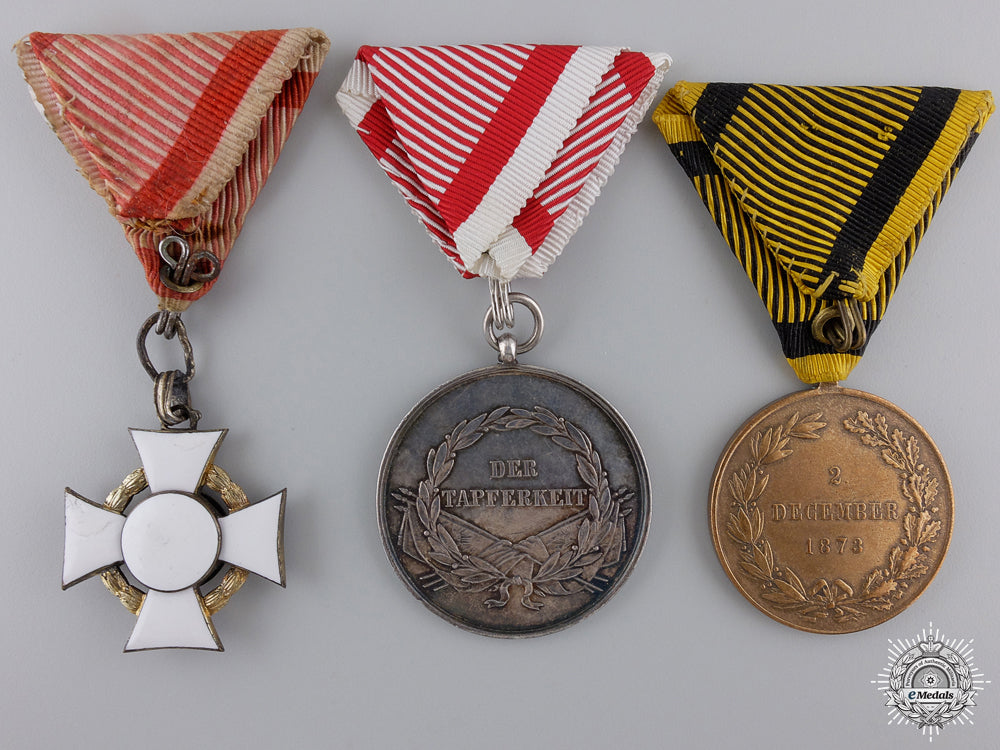 austria,_imperial._three_awards&_decorations_img_02.jpg54da1c8d27dd5
