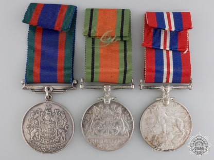 three_second_war_canadian_service_medals_img_02.jpg548f2bff03e21