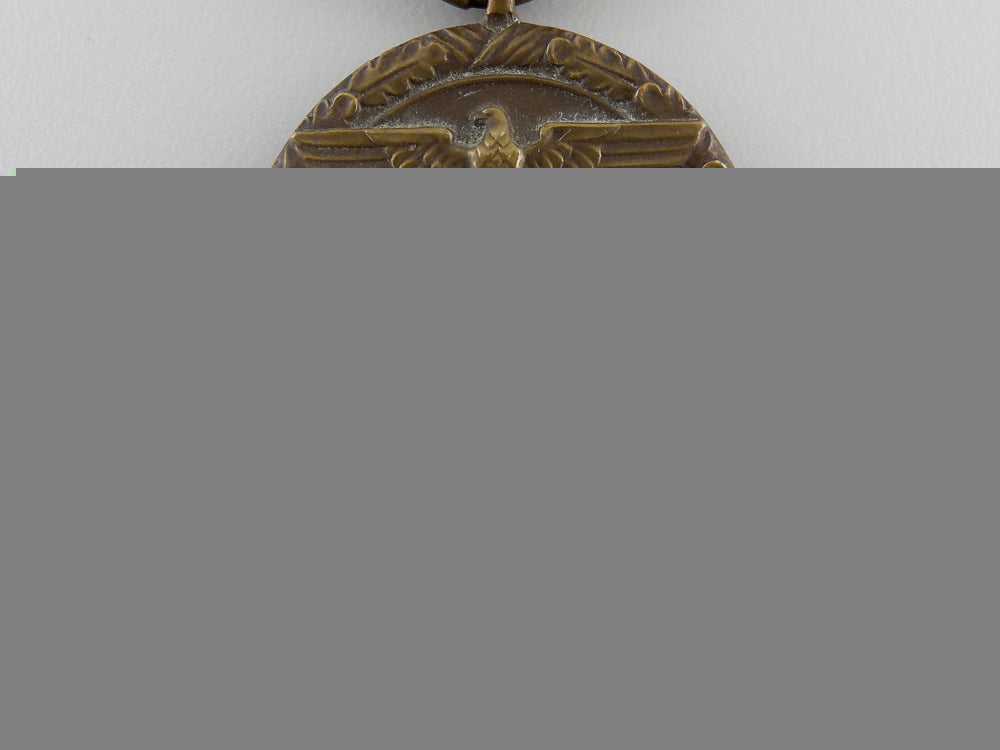 a_west_wall_medal_with_packet_of_issue_img_03.jpg55a6aa5e8740b