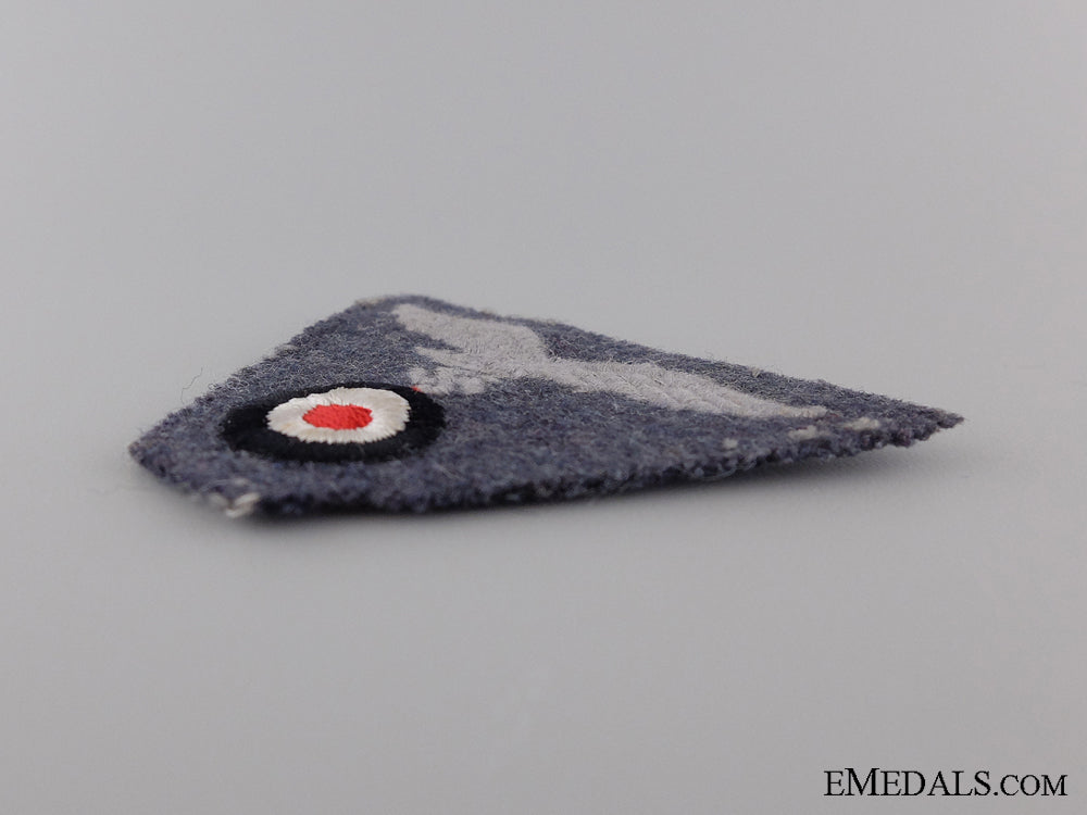 a_luftwaffe_trapezoid_cap_insignia_img_03.jpg540f43ec94a10