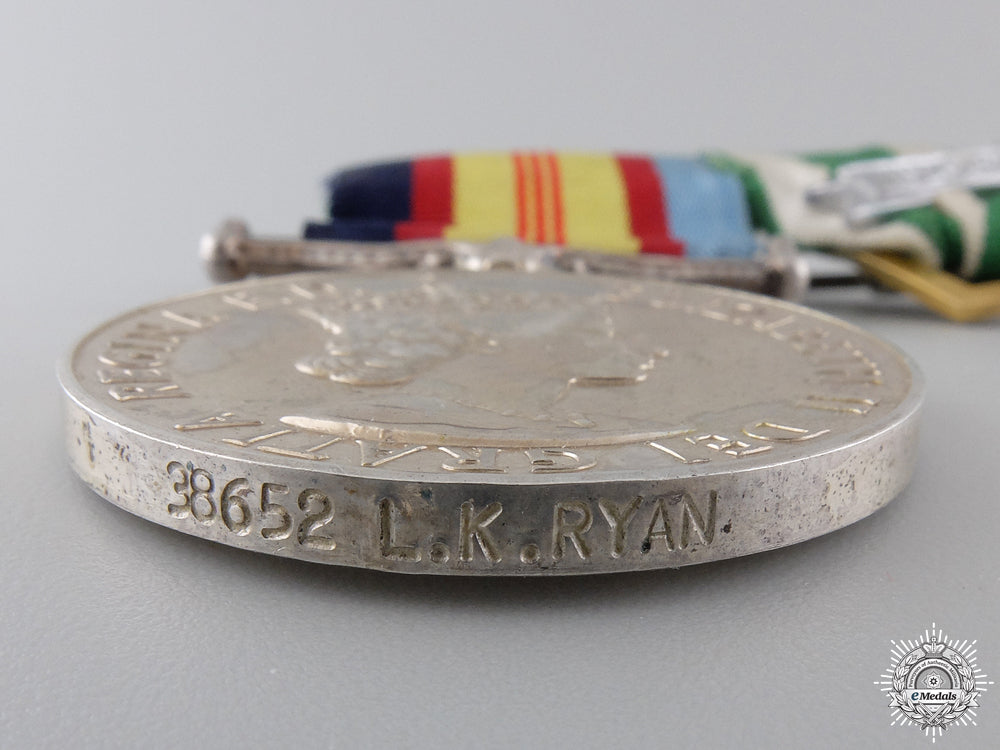 australia,_commonwealth._a_vietnam_medal_pair_to_the_royal_australian_regiment_img_03.jpg54fa107b9cc96_2
