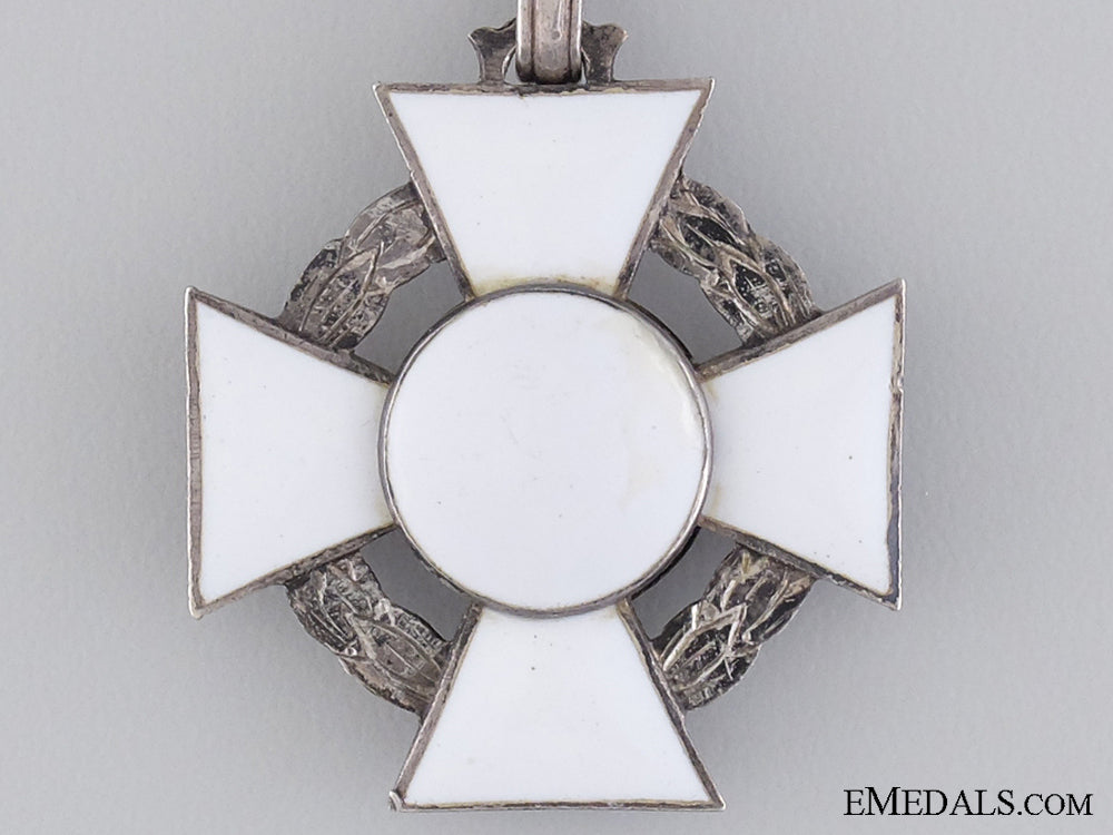 an_austrian_military_merit_cross_with_war_decoration_img_03.jpg540df00e66497