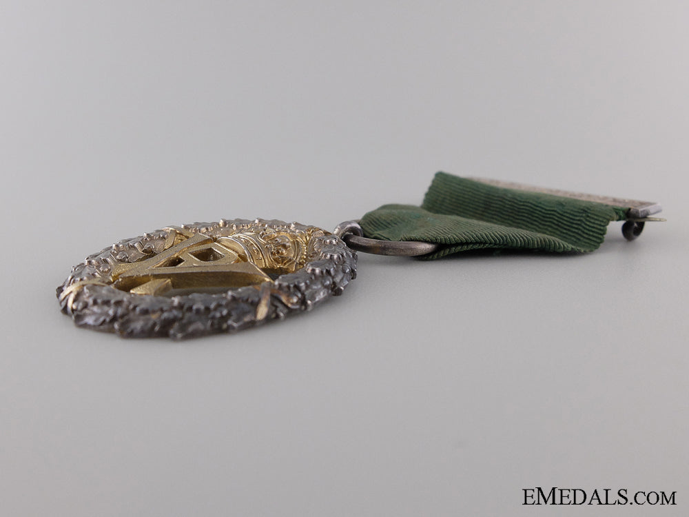 a_victorian_volunteer_officers'_decoration;_unnamed_img_03.jpg53ea1cf8bfc43