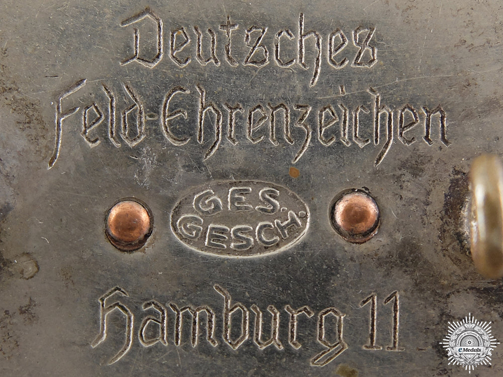 a_first_war_hamburg_honour_award_img_03.jpg54aabb49e4d54