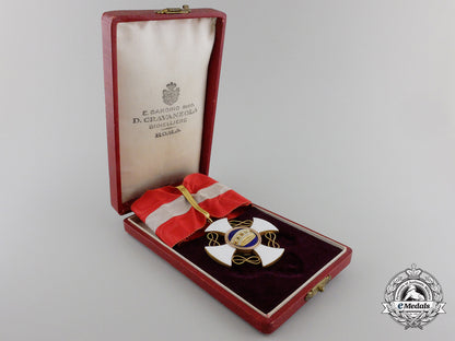 an_order_of_the_crown_of_italy_in_gold;_commander_with_case_img_03.jpg55cf8035029fb