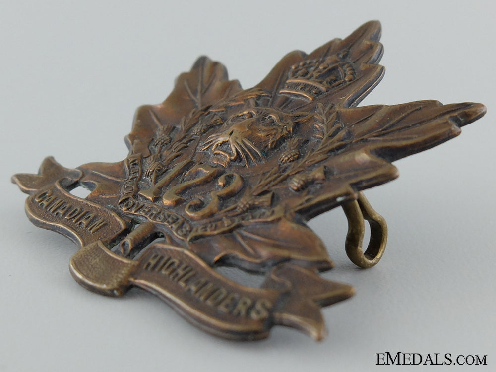 wwi173_infantry_battalion"_canadian_highlanders"_cap_badge_img_03.jpg5373924744491