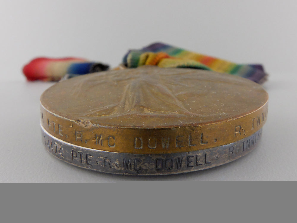 a_first_war_group_to_the_royal_inniskilling_fusiliers_img_03.jpg55423c74c215a