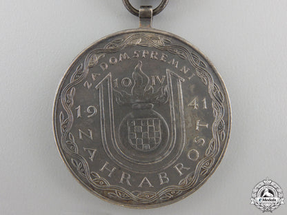 a_croatian_a._pavelic_silver_bravery_medal_img_03.jpg55c8c76ab1016