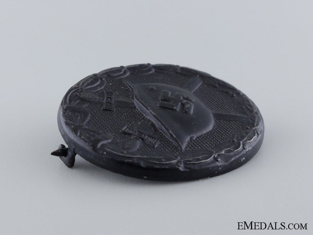 wound_badge;_black_grade_img_03.jpg53b1b12700a10