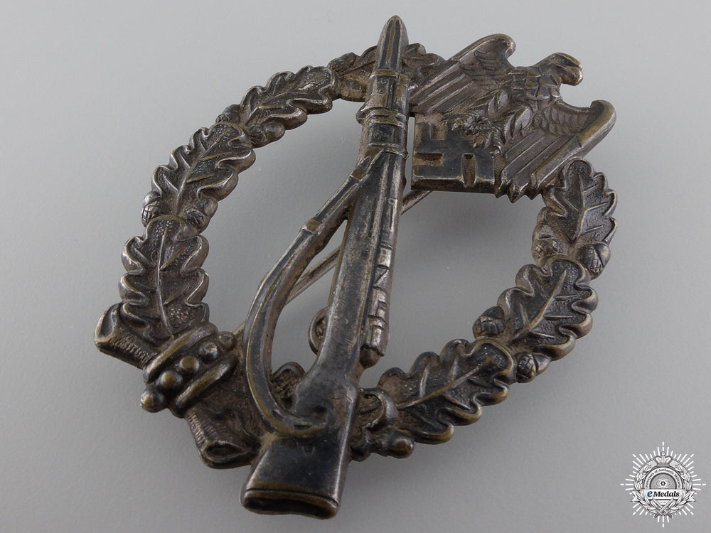 an_early_infantry_badge;_silver_grade_img_03.jpg549881d90b751