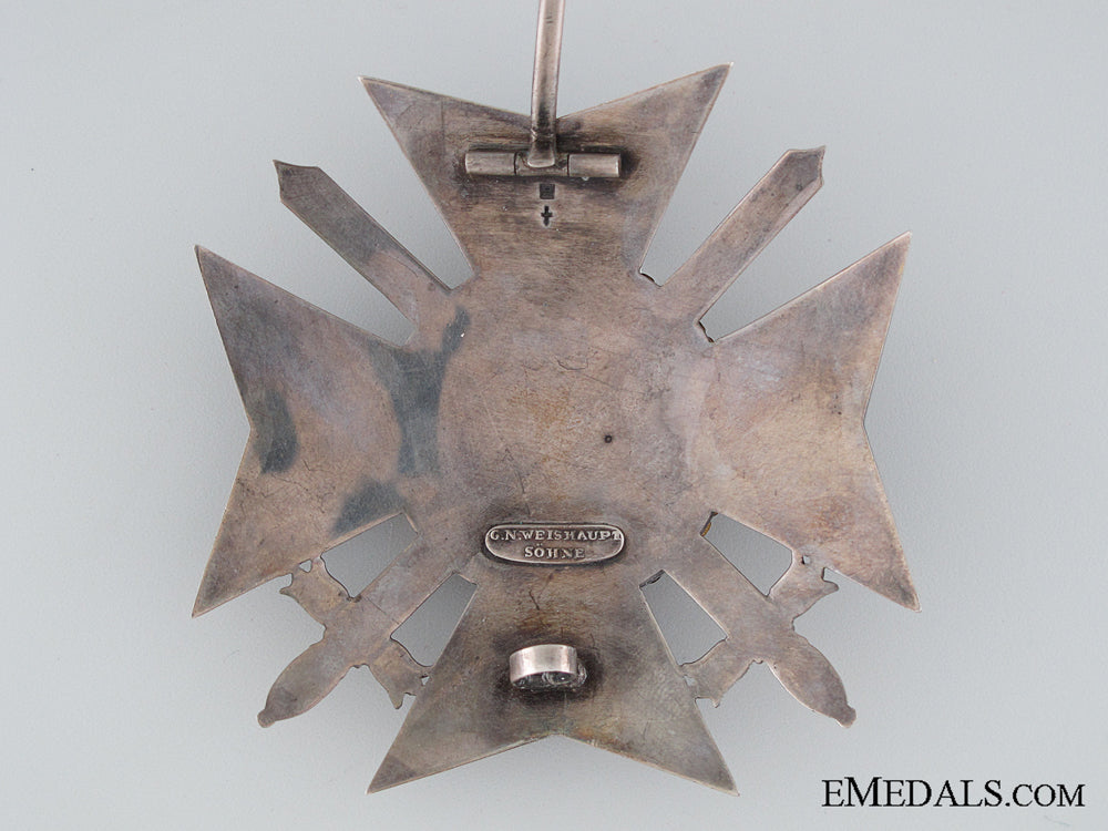 luxemburg,_order_of_the_golden_lion_with_swords_img_03.jpg532c97221e278