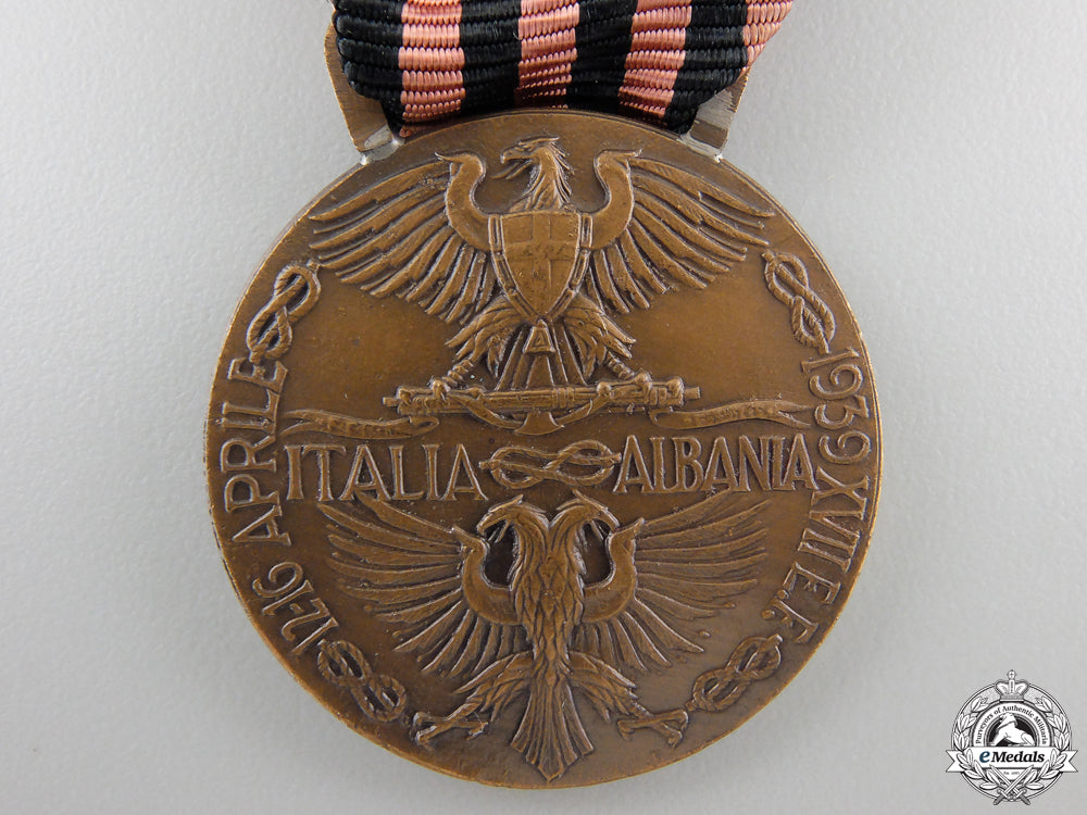 an_italian_expedition_to_albania_campaign_medal_img_03.jpg55c4c5aa525a3
