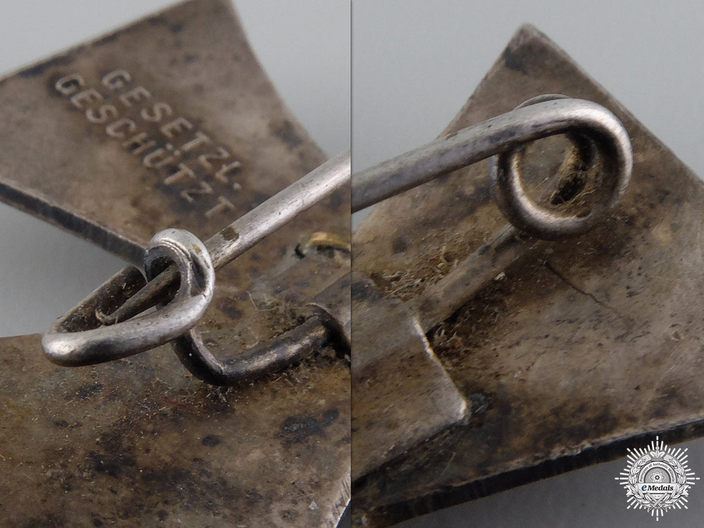 a_german_first_war_veteran’s_organization_cross1914-18_img_03.jpg54be933a4fc8c