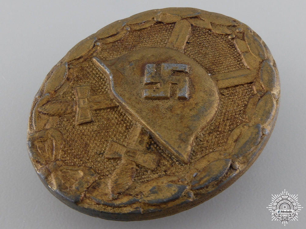 a_gold_grade_wound_badge_by_b_h_mayer_img_03.jpg548703c7d0bb9