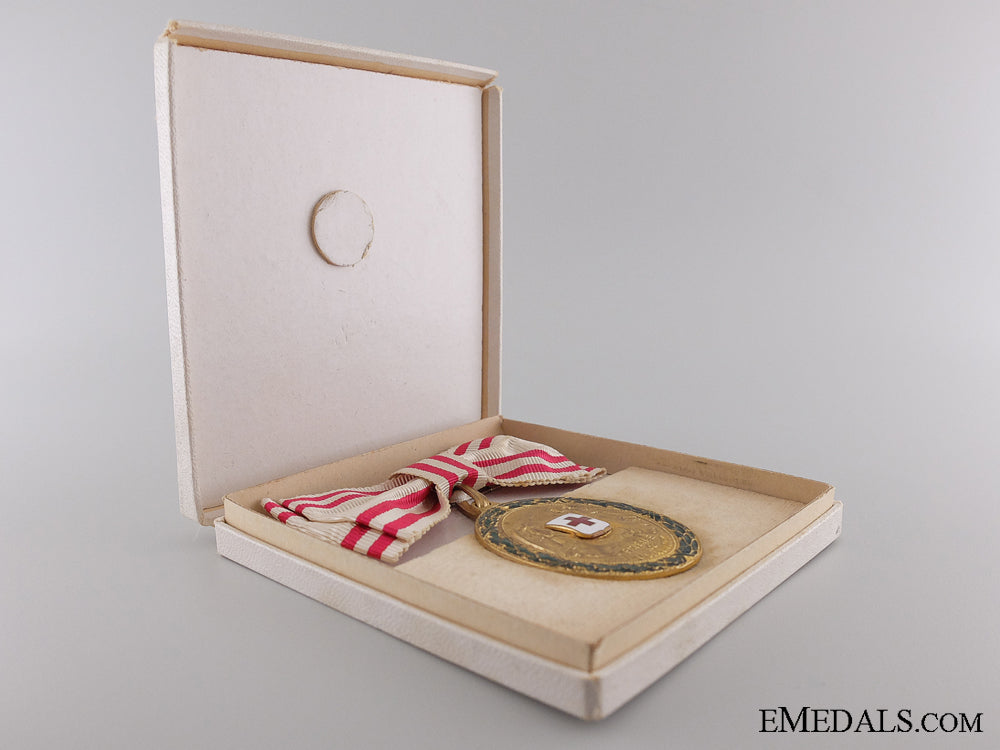 honour_decoration_of_the_red_cross;_merit_medal1864-1914_img_03.jpg53d14f6fa9f90