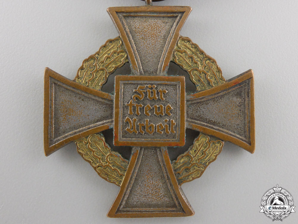 a_german_faithful_service_decoration;_special_class_for50_years'_service_img_03.jpg5564bde5353ce