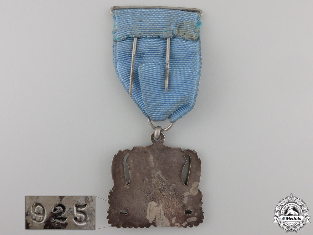 a1948_argentinean_cap_armed_forces_medal_img_03.jpg5580468b5124e