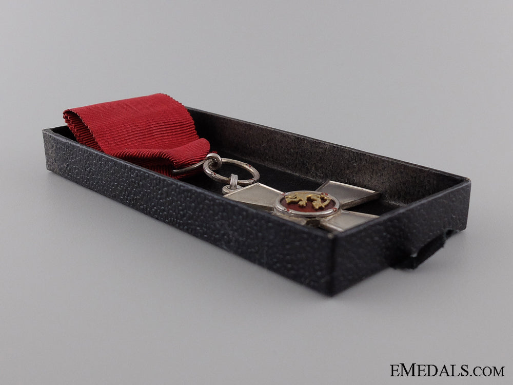 the_order_of_the_lion_of_finland;_knight2_nd_class_img_03.jpg53e27eeb92205