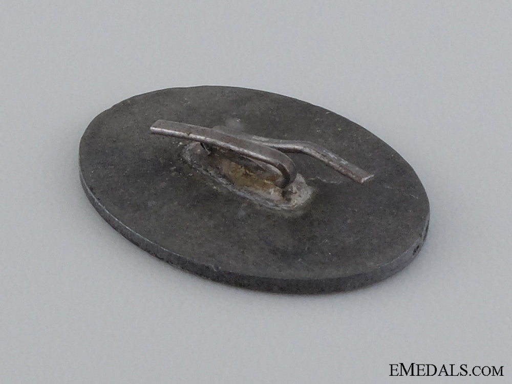 a"_windhund"_cap_badge_of_the116_th_panzer_division_img_03.jpg5457d6ea1d4b7