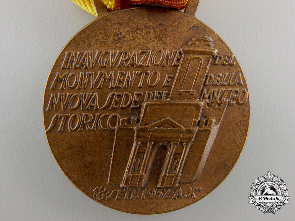 an_italian1932_historical_museum_headquarters_medal_img_03.jpg55d3453b09758