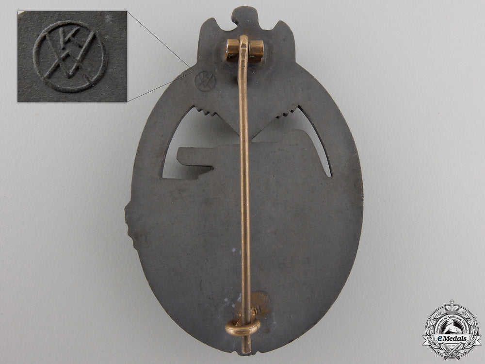 a_bronze_grade_tank_assault_badge_by_karl_wurster_img_03.jpg55648243f2ca6