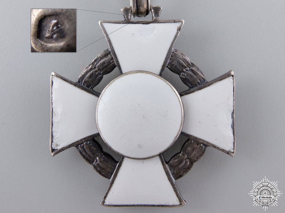 an_austrian_military_merit_cross_with_decoration_by_v.mayer_img_03.jpg54cbc4392df89