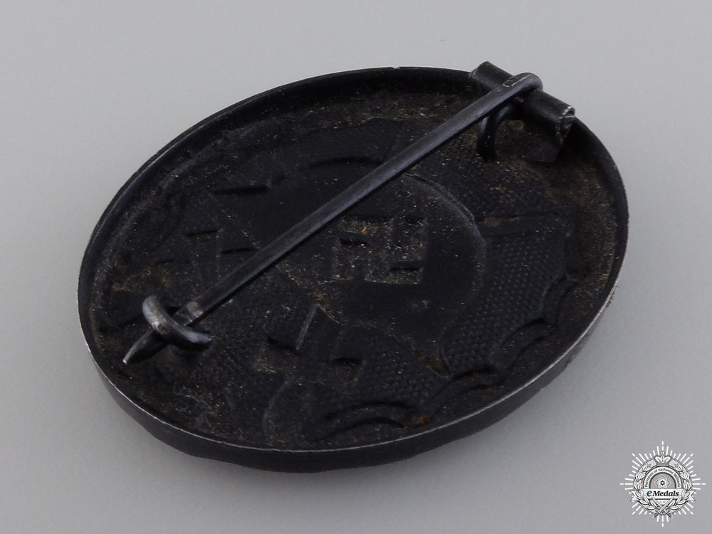 a_second_war_black_grade_wound_badge_img_03.jpg5478f051589f0