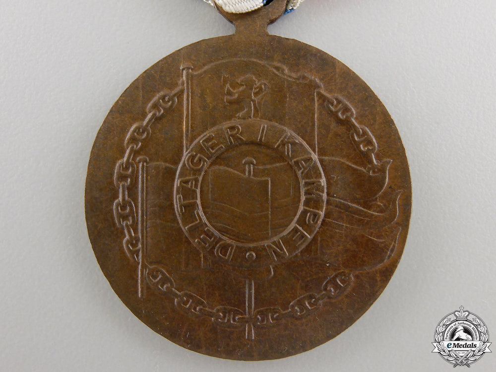 norway._a1940-45_war_medal_with_packet_img_04.jpg5575b0b3ab9e0