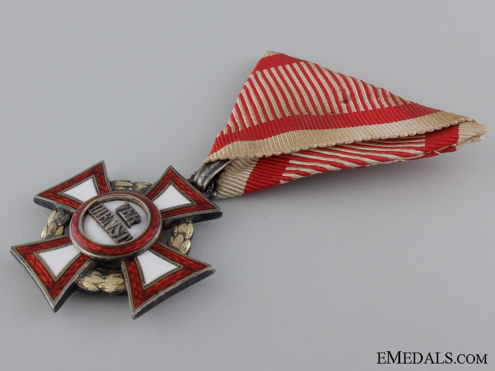 an_austrian_military_merit_cross_by_v.mayer_img_04.jpg5453971965099