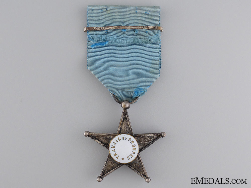 a_belgian_silver_colonial_service_star;_second_class,_type_ii_img_04.jpg53c697981d989