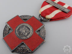 A 1945 Dutch Red Cross Memorial Medal