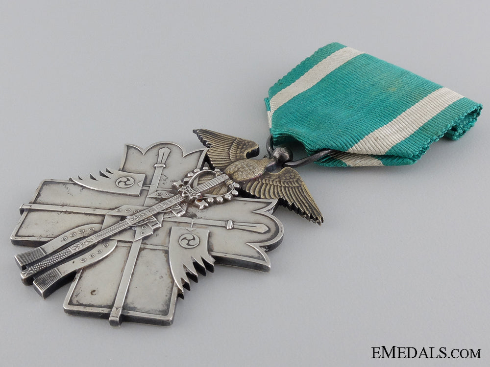 a_japanese_order_of_the_golden_kite;_seventh_class_img_04.jpg5463767c6224f