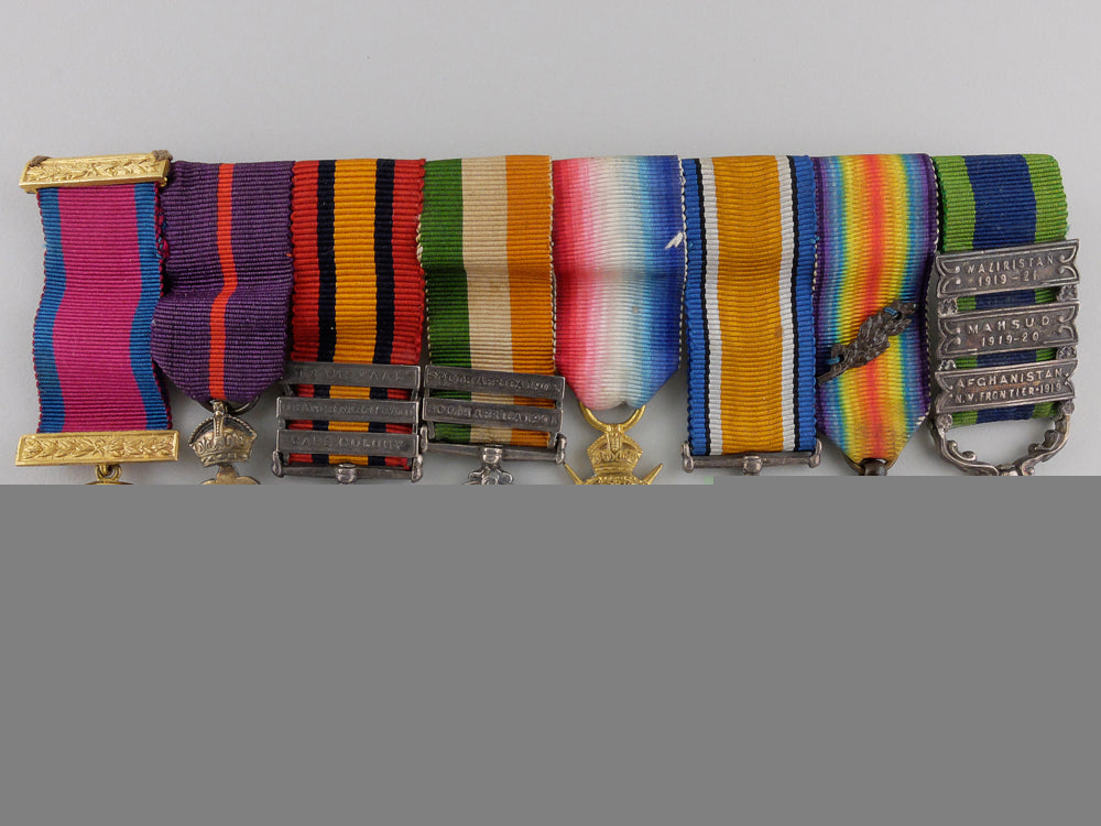 an_extensive_gold_distinguished_service_order_miniature_group_img_04.jpg556345e575496