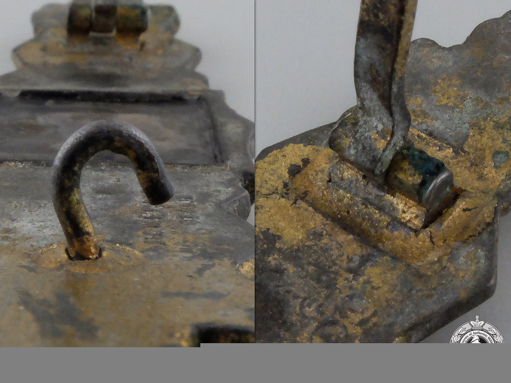 a_gold_grade_close_combat_clasp_by_friedrich_linden,_lüdenscheid_img_04.jpg55199480c1865