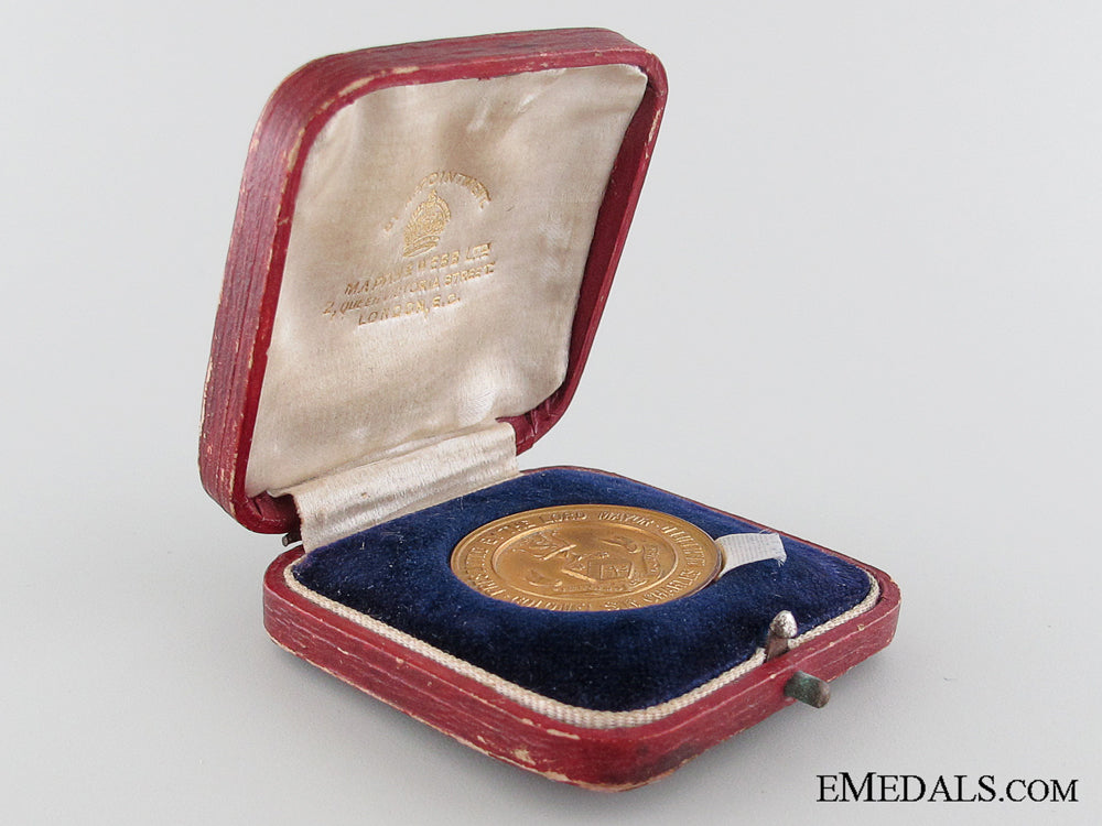 wwi_wakefield_gold_medal_for_zepplein_kill_img_04.jpg5303937adcfaf