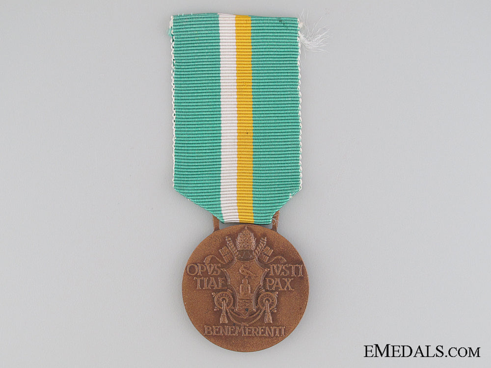 25_th_anniversary_of_pius_xii_medal_img_04.jpg531731e815501