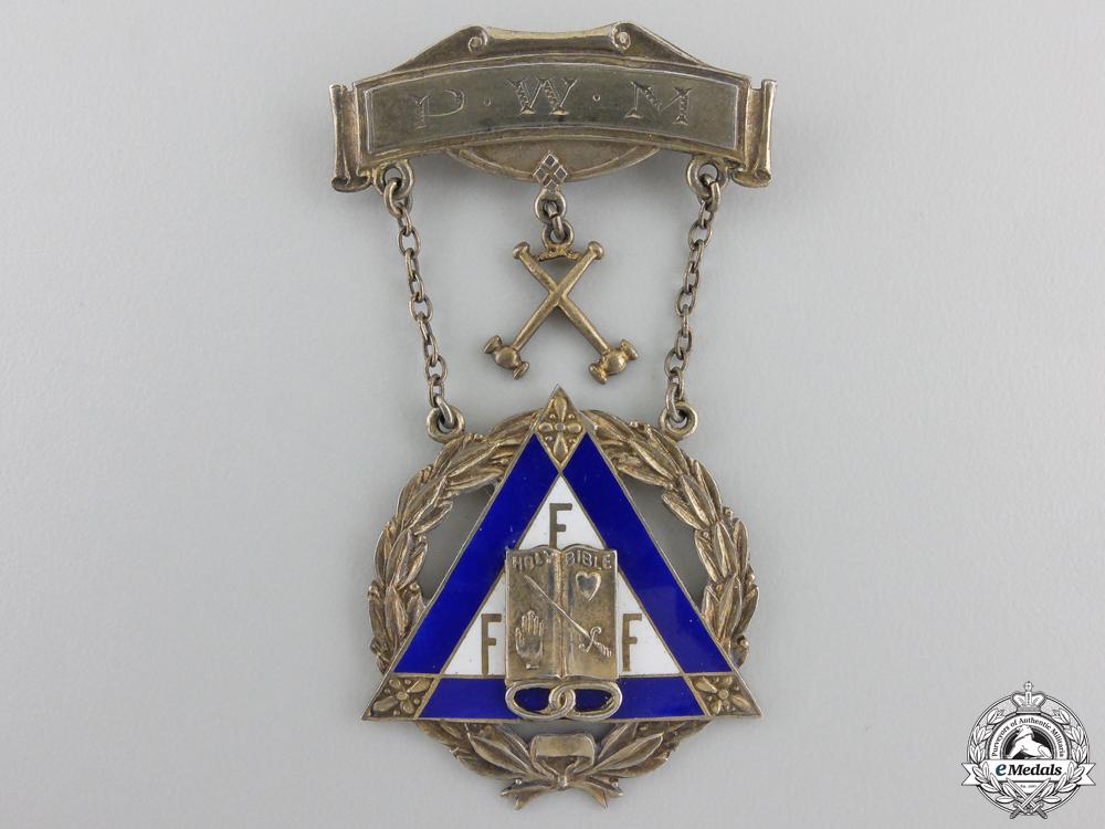 a_second_war_royal_canadian_navy&_forces_decoration_medal_group_img_04.jpg5596b13e33560