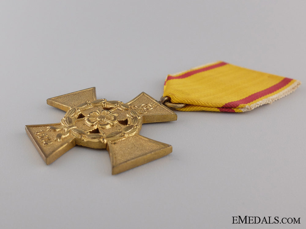 a1914-1918_lippe-_detmold_war_merit_cross;_second_class_img_05.jpg542054bed97ee