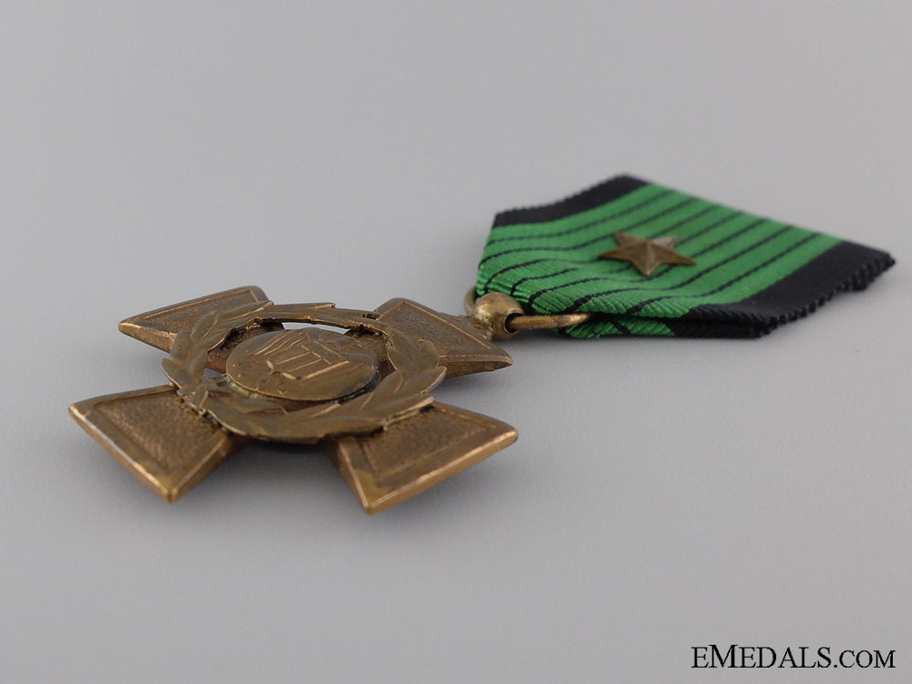 a_rare_vichy_government_wwii_croix_de_guerre_img_05.jpg54204fbaec203