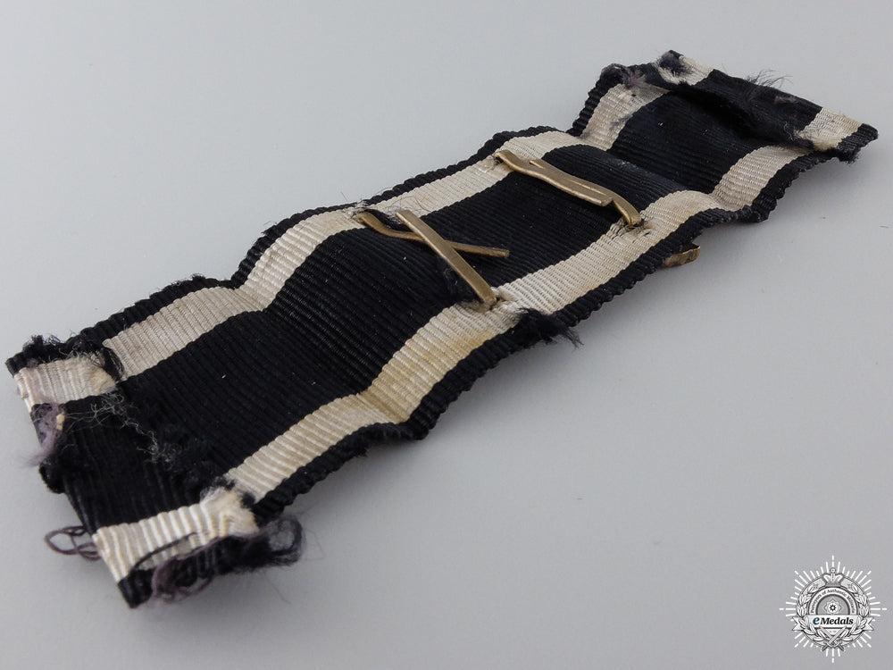 a_first_pattern_ek2_spange_by_juncker,_berlin_img_05.jpg5489c8f011182