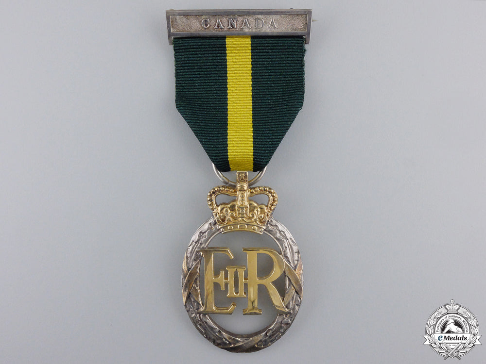 an_efficiency_decoration_with_canada_bar_img_05.jpg553513cc0bc50