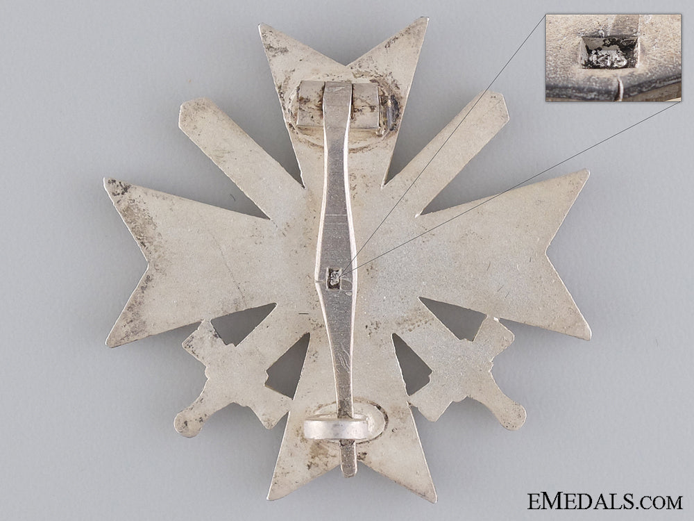 a_first_class_war_merit_cross_with_swords_by_otto_schickle_img_05.jpg53f22f160571b