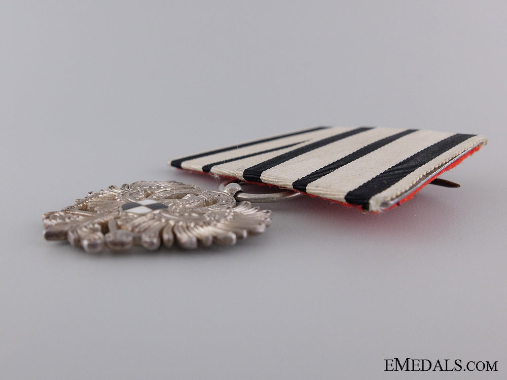 inhaber-_eagle_order_of_hohenzollern_img_05.jpg53f22627ad486