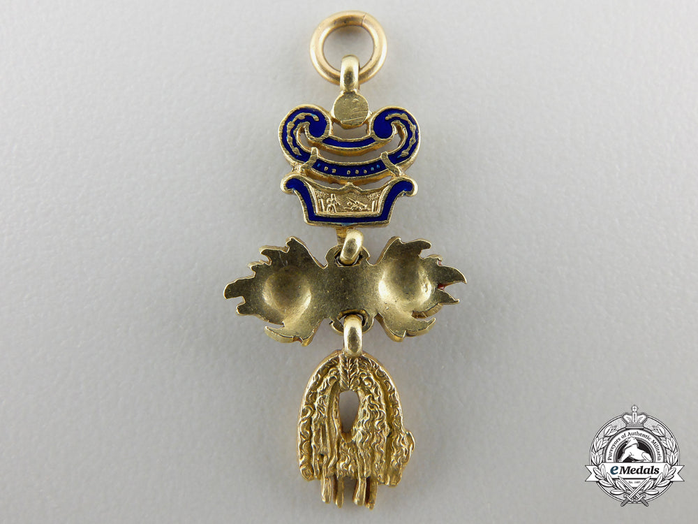a_fine_miniature_austrian_order_of_the_golden_fleece_in_gold_img_05.jpg55d33c7e7a514