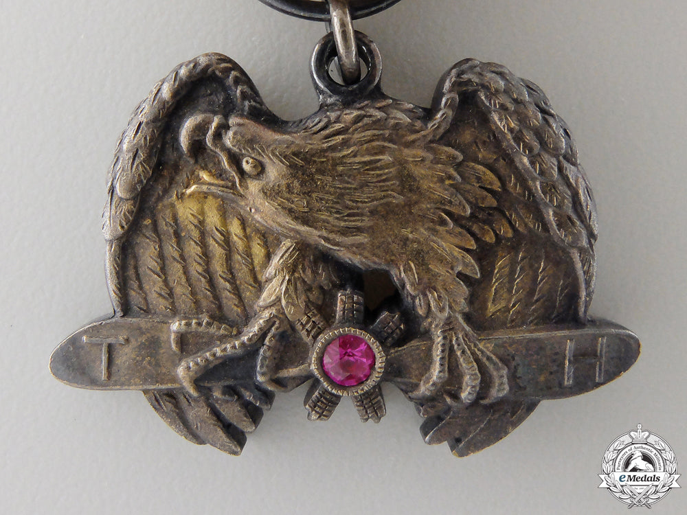 japan,_imperial._a_rare_flying_association_merit_medal,1929_img_05.jpg5577431d2b402_1_1