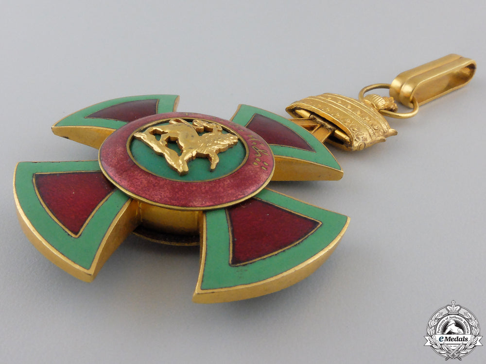 an_ethiopian_order_of_emperor_menelik_ii;_commander_img_05.jpg5525585049689