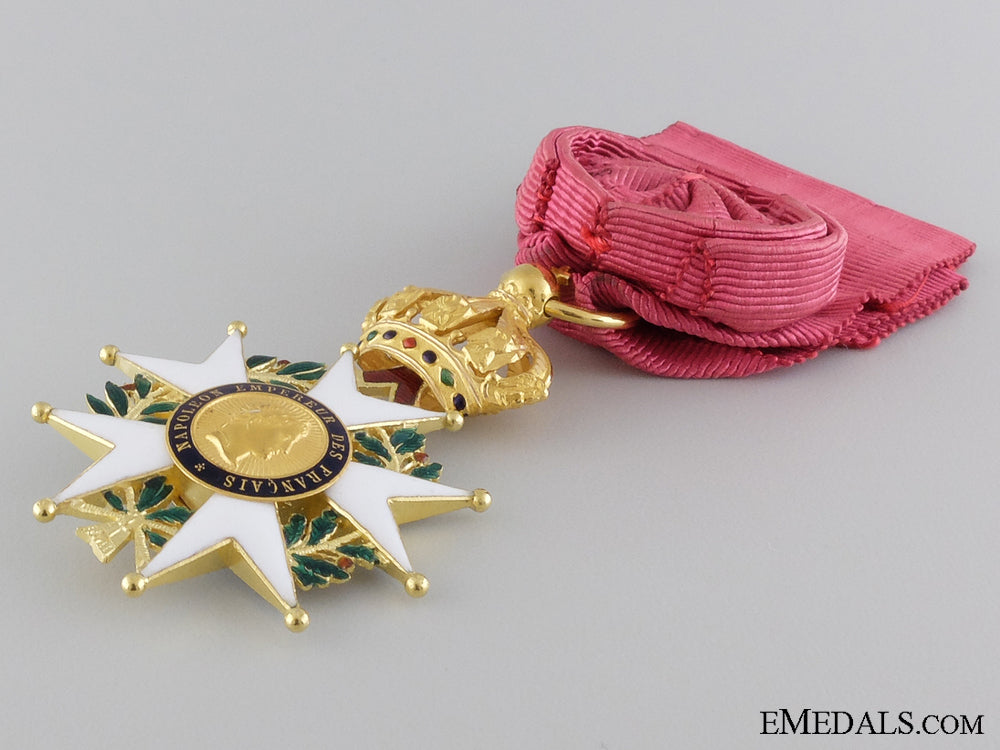 a1852-70_french_legion_d'honneur_in_gold_img_05.jpg545e610e7378d