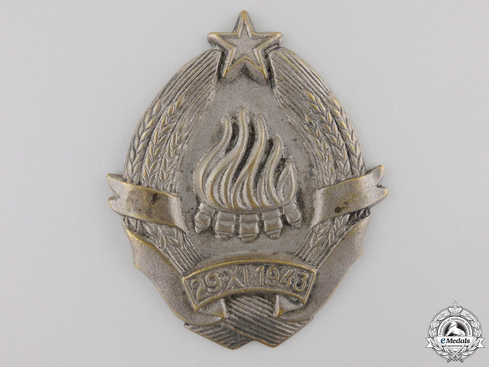 yugoslavia,_republic._a_rare_corpus_of_national_defence_buckle,_badge&_photograph,_c.1944_img_05.jpg55842336674da_1_1_1_1